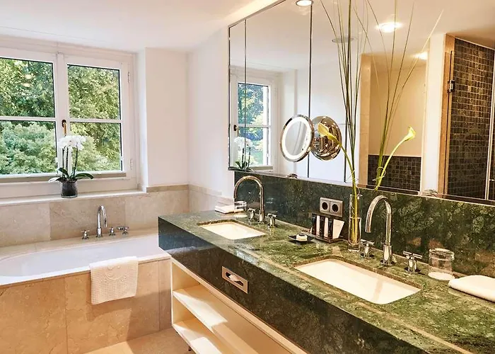 Steigenberger Grandhtl Petersb * Königswinter